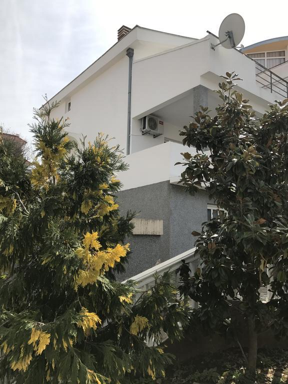 Villa Diana Utjeha Eksteriør bilde